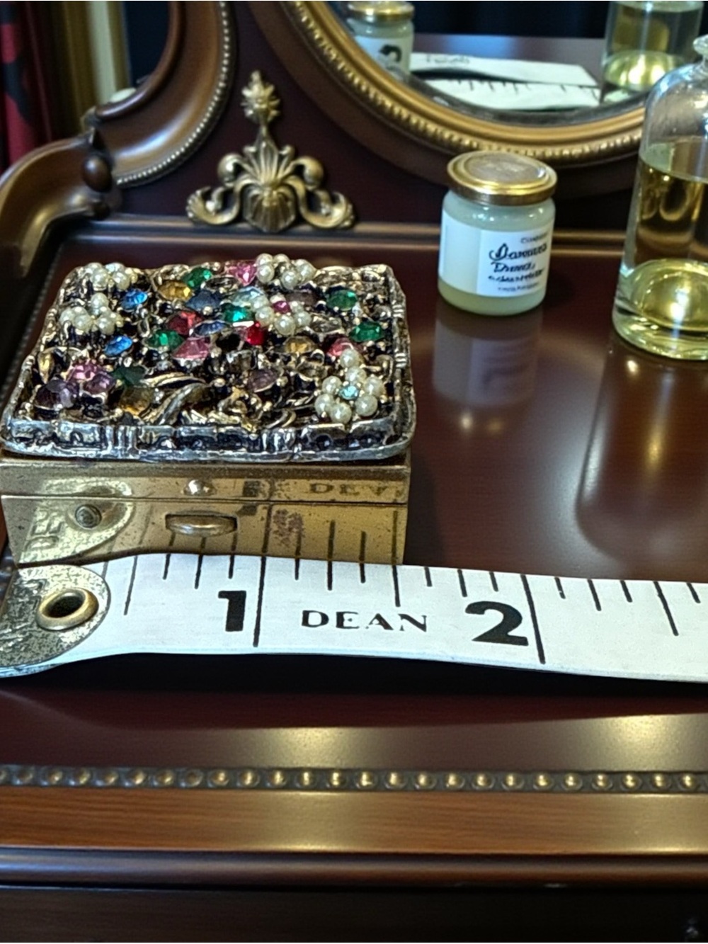 Vintage Dorset 5th Ave Jewel Encrusted Powder Compact - Picture 15 of 15